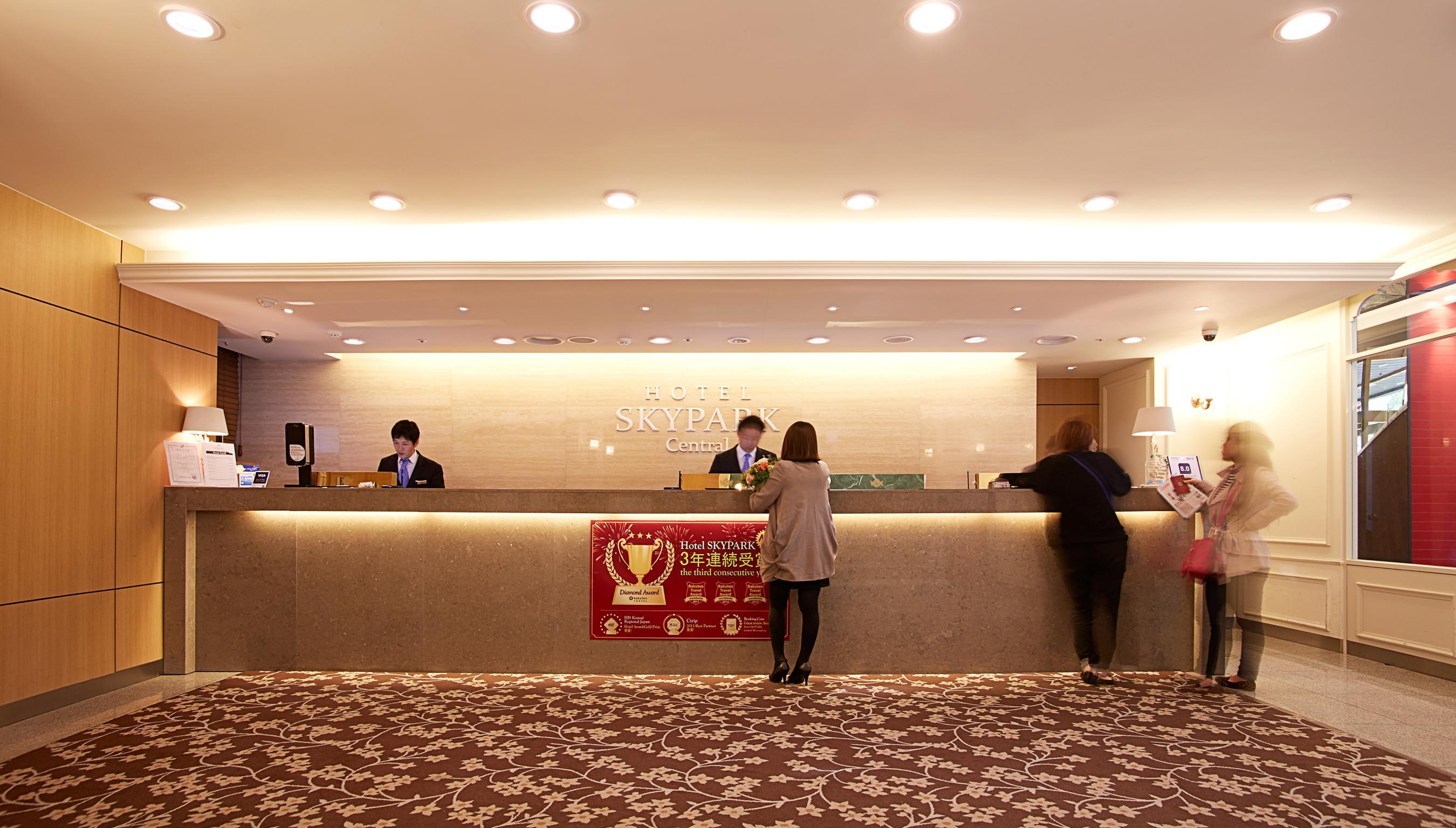 Hotel Skypark Central Myeongdong Seoul Exterior photo